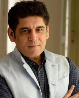 Captain Sanjay Chopra Biography